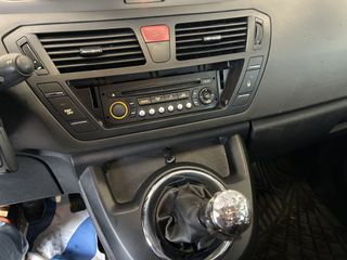 Voertuigafbeelding 16