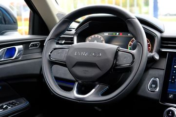 Voertuigafbeelding 5