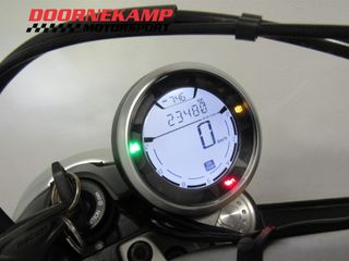 Voertuigafbeelding 6