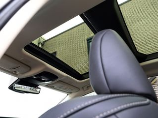 Voertuigafbeelding 12