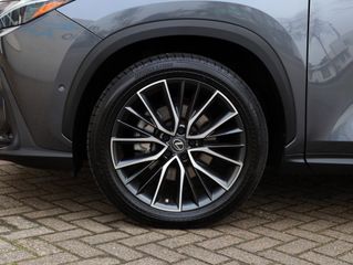 Voertuigafbeelding 7