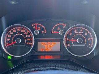 Voertuigafbeelding 11