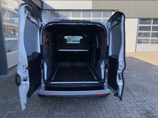 Voertuigafbeelding 18