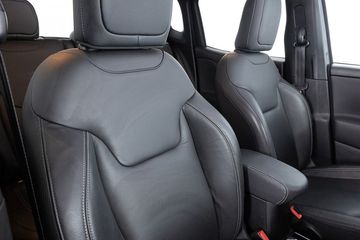 Voertuigafbeelding 4