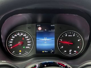 Voertuigafbeelding 9