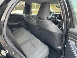 Voertuigafbeelding 13