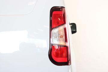 Voertuigafbeelding 7