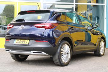 Voertuigafbeelding 3