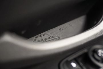 Voertuigafbeelding 19