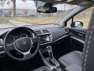 Voertuigafbeelding 12