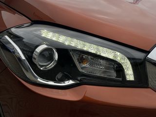 Voertuigafbeelding 5