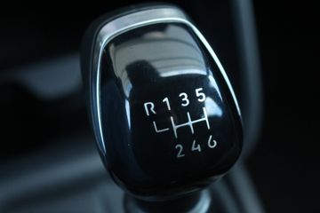 Voertuigafbeelding 24