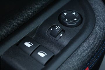 Voertuigafbeelding 26