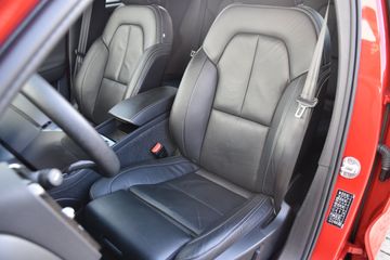 Voertuigafbeelding 15