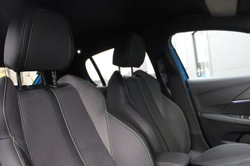 Voertuigafbeelding 3