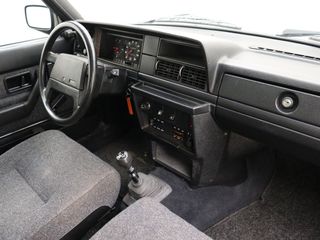 Voertuigafbeelding 5