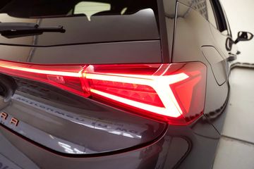 Voertuigafbeelding 34