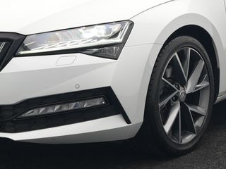 Voertuigafbeelding 7