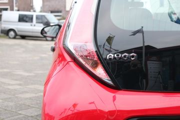 Voertuigafbeelding 4