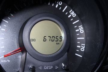 Voertuigafbeelding 9