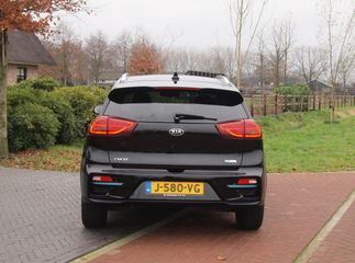 Voertuigafbeelding 8