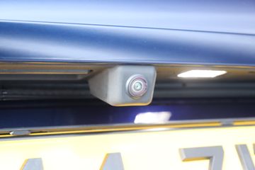 Voertuigafbeelding 9