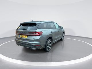 Voertuigafbeelding 4