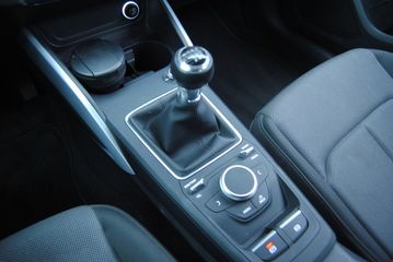 Voertuigafbeelding 24