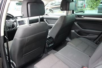 Voertuigafbeelding 12