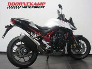 Voertuigafbeelding 5