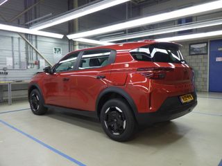 Voertuigafbeelding 6