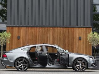 Voertuigafbeelding 3