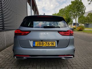 Voertuigafbeelding 5