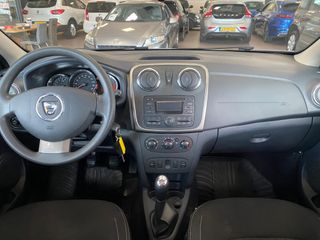 Voertuigafbeelding 13