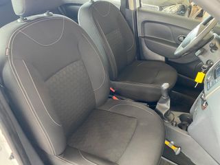 Voertuigafbeelding 14