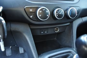 Voertuigafbeelding 15