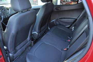 Voertuigafbeelding 16