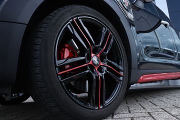 Voertuigafbeelding 4