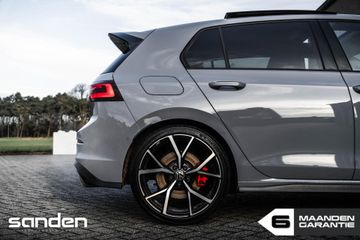 Voertuigafbeelding 17