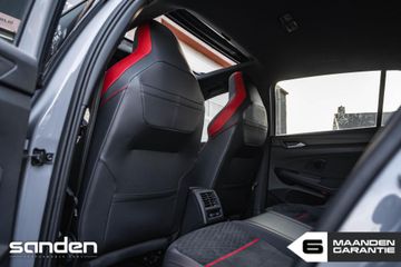 Voertuigafbeelding 30