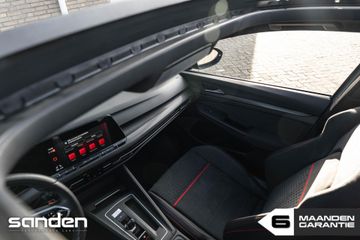 Voertuigafbeelding 36