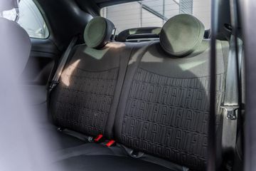 Voertuigafbeelding 12