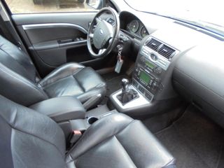 Voertuigafbeelding 2