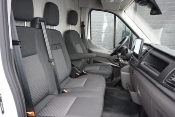 Voertuigafbeelding 4