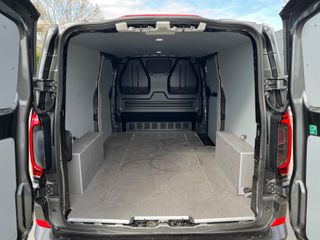 Voertuigafbeelding 6