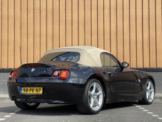 Voertuigafbeelding 6