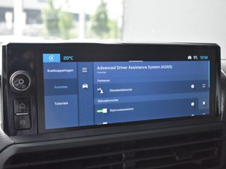 Voertuigafbeelding 18