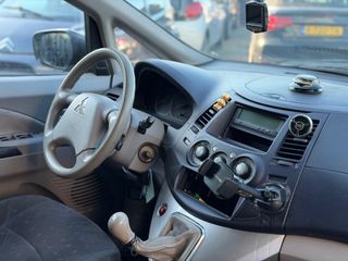 Voertuigafbeelding 4