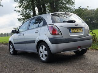 Voertuigafbeelding 7