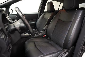 Voertuigafbeelding 8